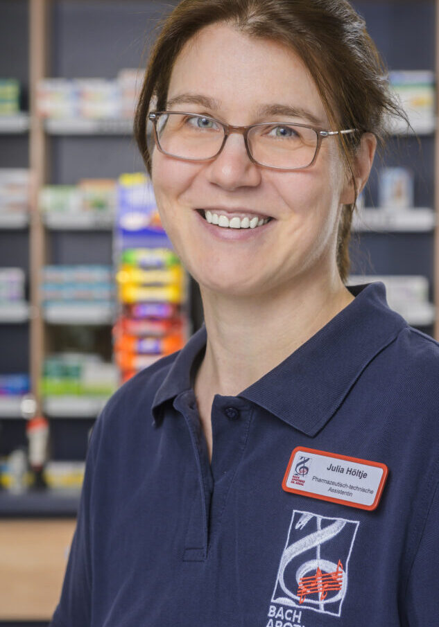 Julia Höltje 05.04.25 WWW.SCHEFFEN.DE
Dr Erdal Apotheken
Foto:
HENNING SCHEFFEN PHOTOGRAPHY
MOBIL: 01773193050
WWW.SCHEFFEN.DE
Henning@SCHEFFEN.DE
Friedrich-Engels-Str. 31
30880 Laatzen
Region Hannover / Niedersachsen / GERMANY