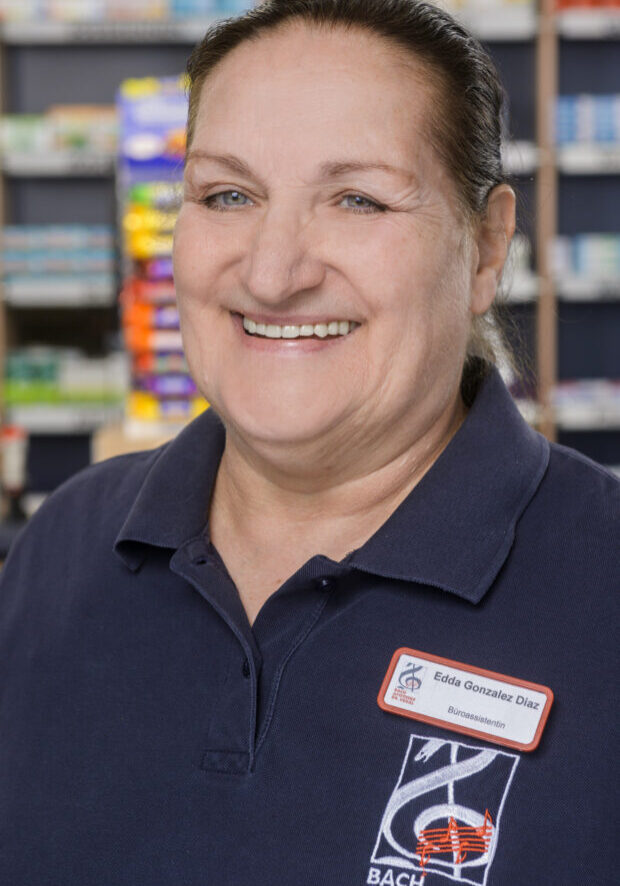 Edda Gonzalez Diaz 05.04.25 WWW.SCHEFFEN.DE
Dr Erdal Apotheken
Foto:
HENNING SCHEFFEN PHOTOGRAPHY
MOBIL: 01773193050
WWW.SCHEFFEN.DE
Henning@SCHEFFEN.DE
Friedrich-Engels-Str. 31
30880 Laatzen
Region Hannover / Niedersachsen / GERMANY